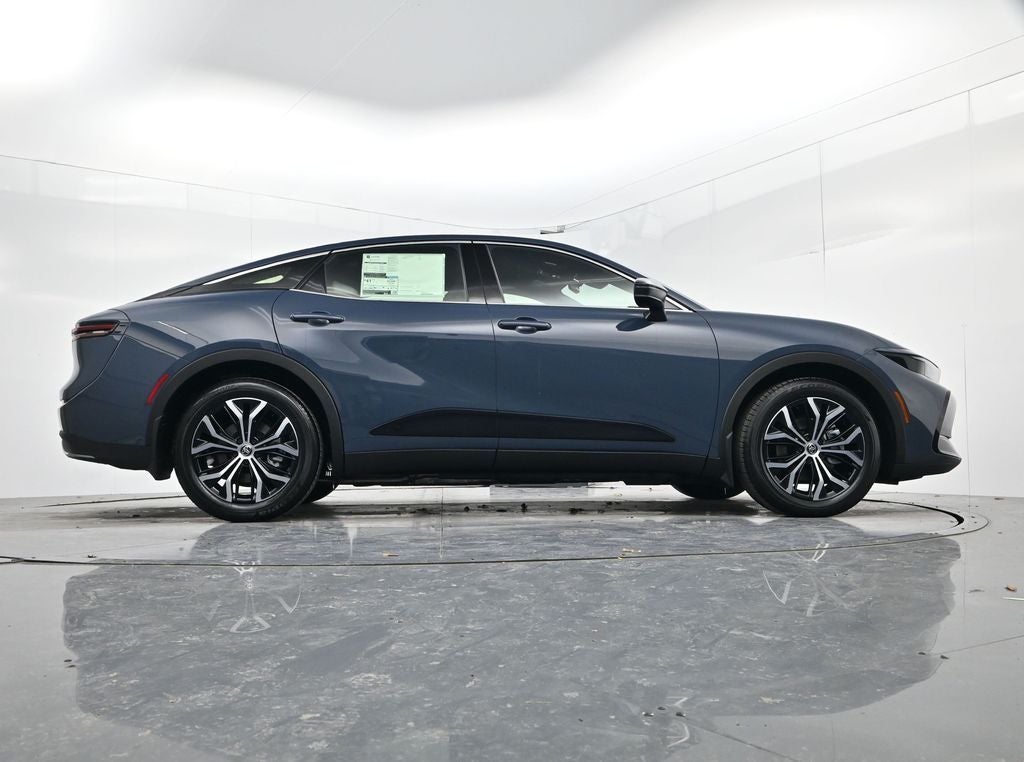 2026 Toyota Toyota Crown XLE