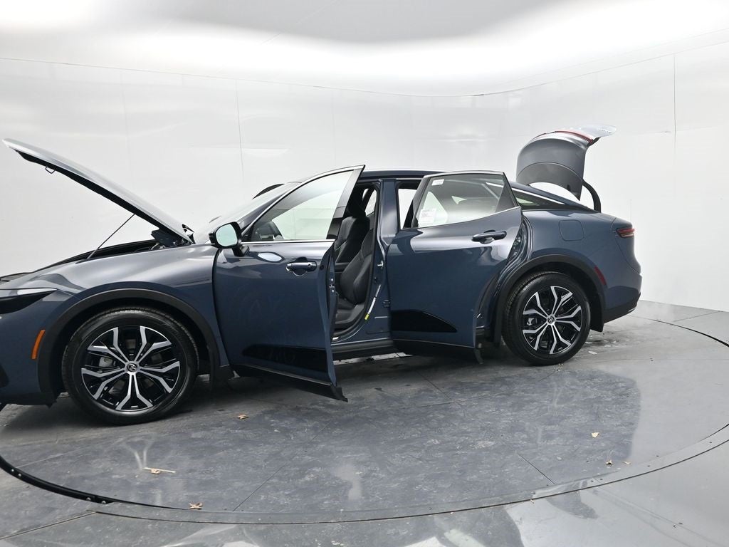 2026 Toyota Toyota Crown XLE