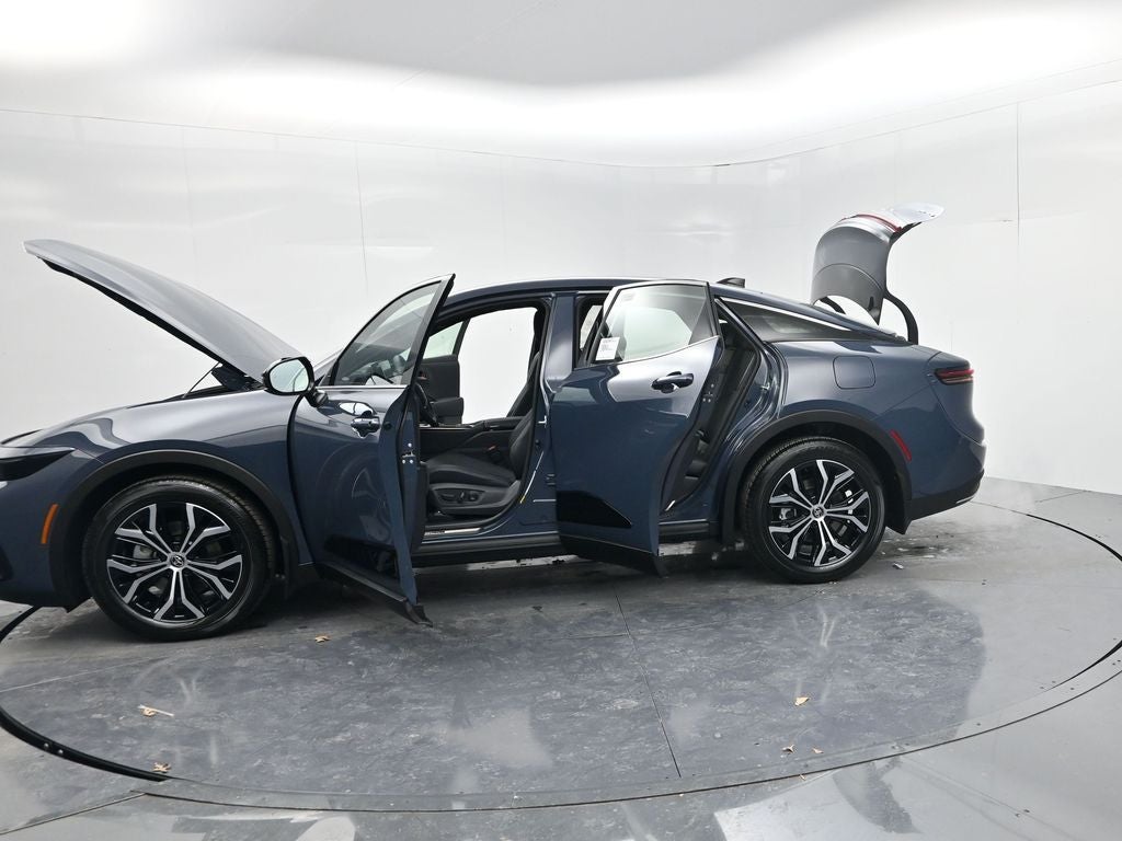 2026 Toyota Toyota Crown XLE