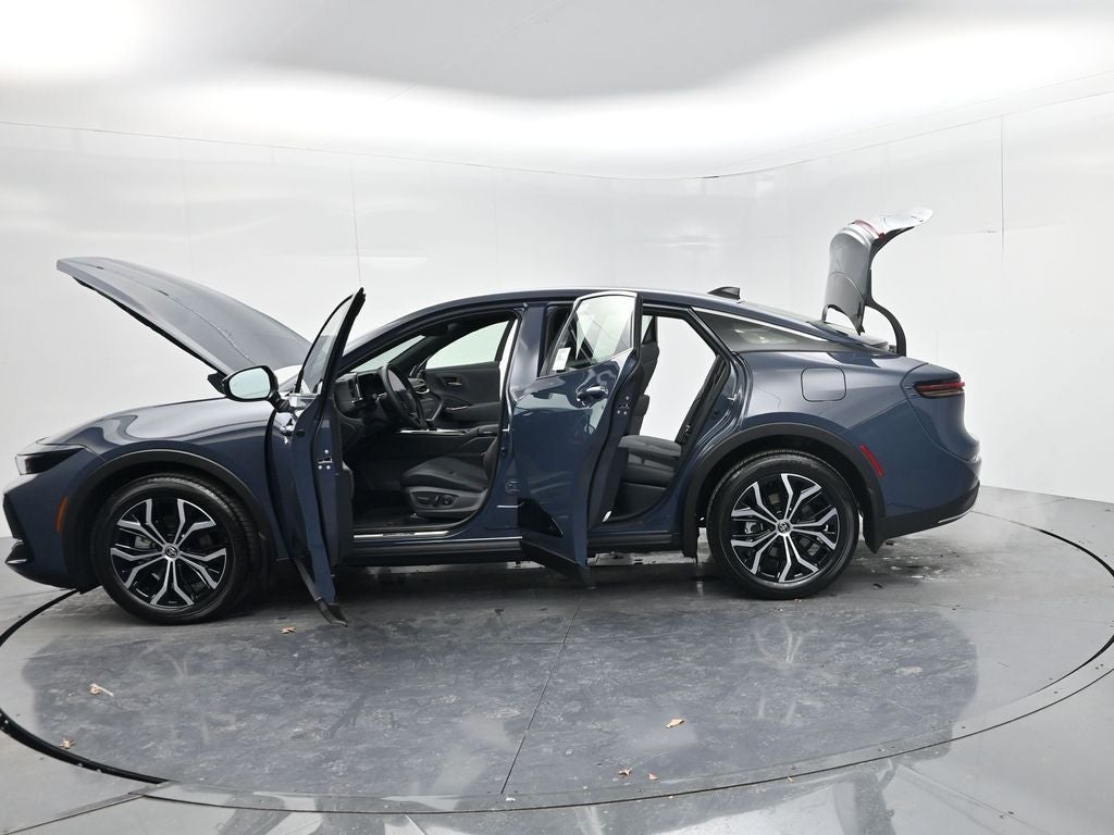 2026 Toyota Toyota Crown XLE