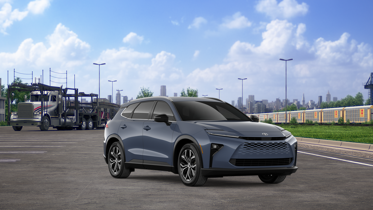 2026 Toyota Toyota Crown Signia XLE