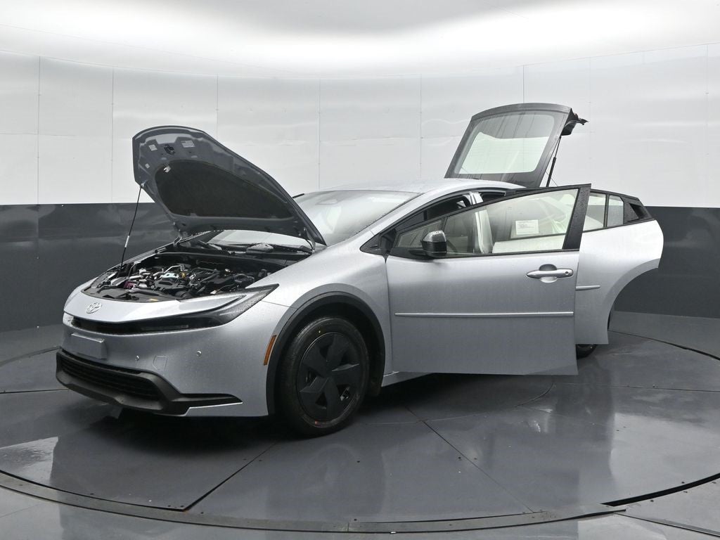 2026 Toyota Prius LE
