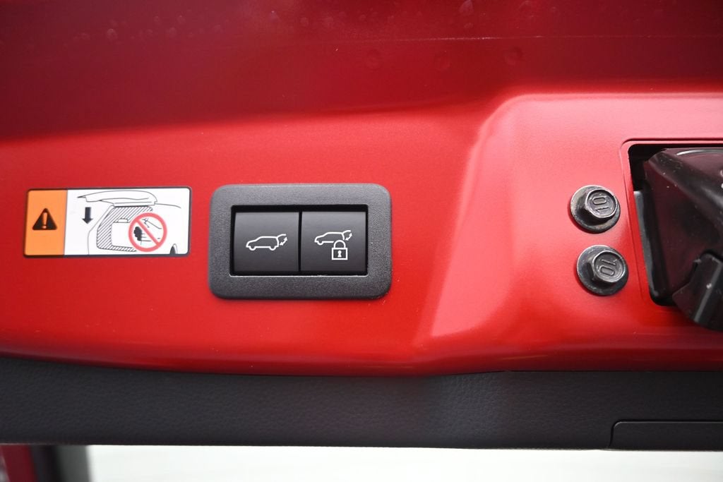 2027 Toyota Prius Plug-in Hybrid XSE Premium