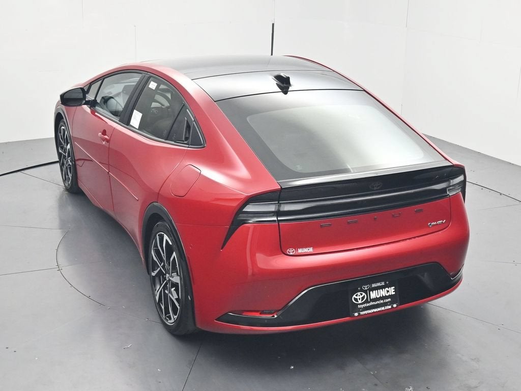 2027 Toyota Prius Plug-in Hybrid XSE Premium