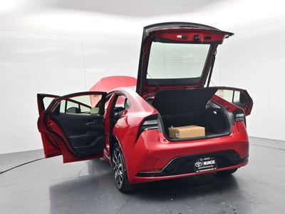 2027 Toyota Prius Plug-in Hybrid XSE Premium