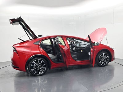 2027 Toyota Prius Plug-in Hybrid XSE Premium