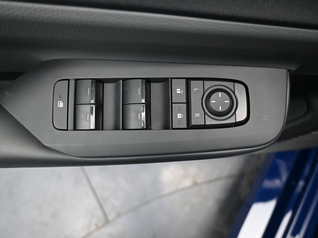 2026 Toyota Prius LE AWD