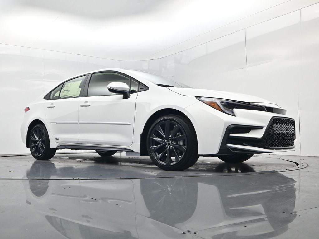 2026 Toyota Corolla Hybrid SE AWD