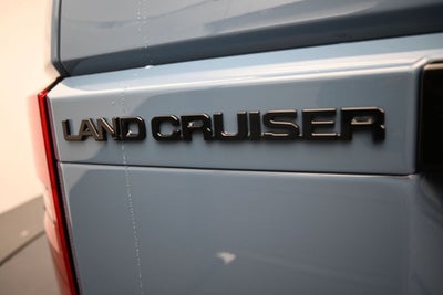 2027 Toyota Land Cruiser Base