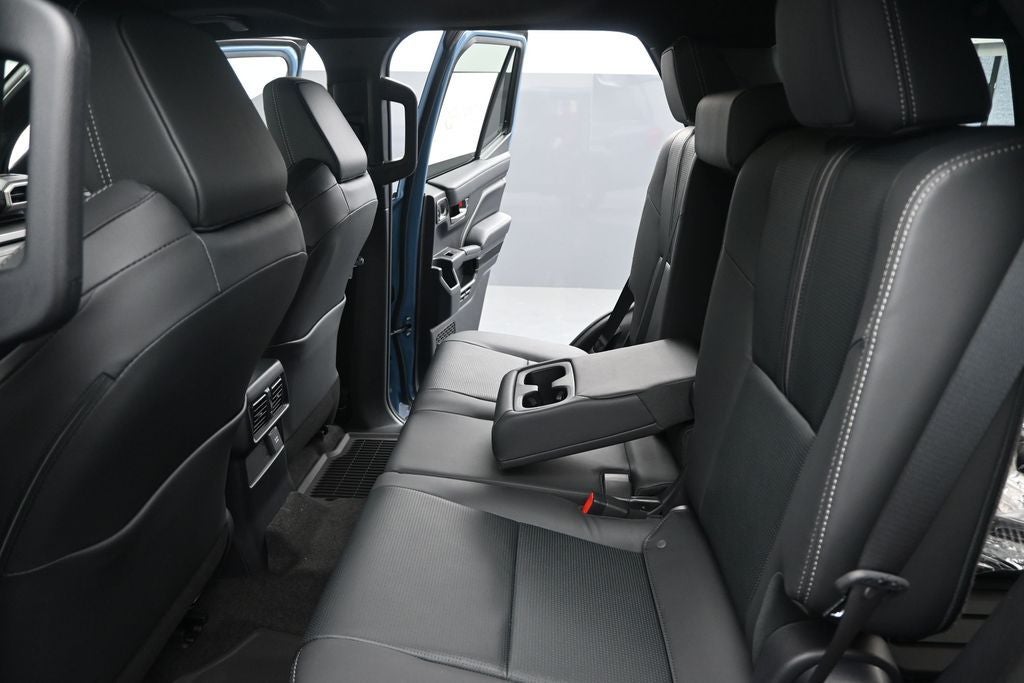 2026 Toyota 4Runner i-FORCE MAX 4Runner Limited