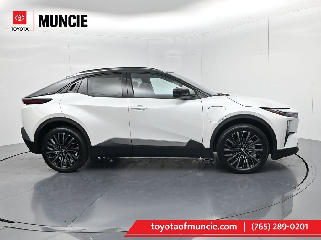 2026 Toyota C-HR XSE