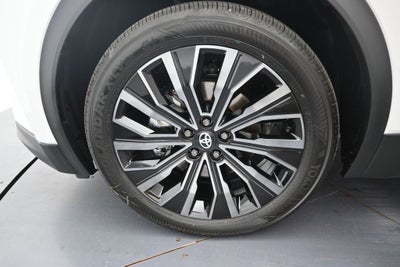 2026 Toyota C-HR XSE