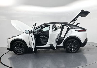 2026 Toyota C-HR XSE