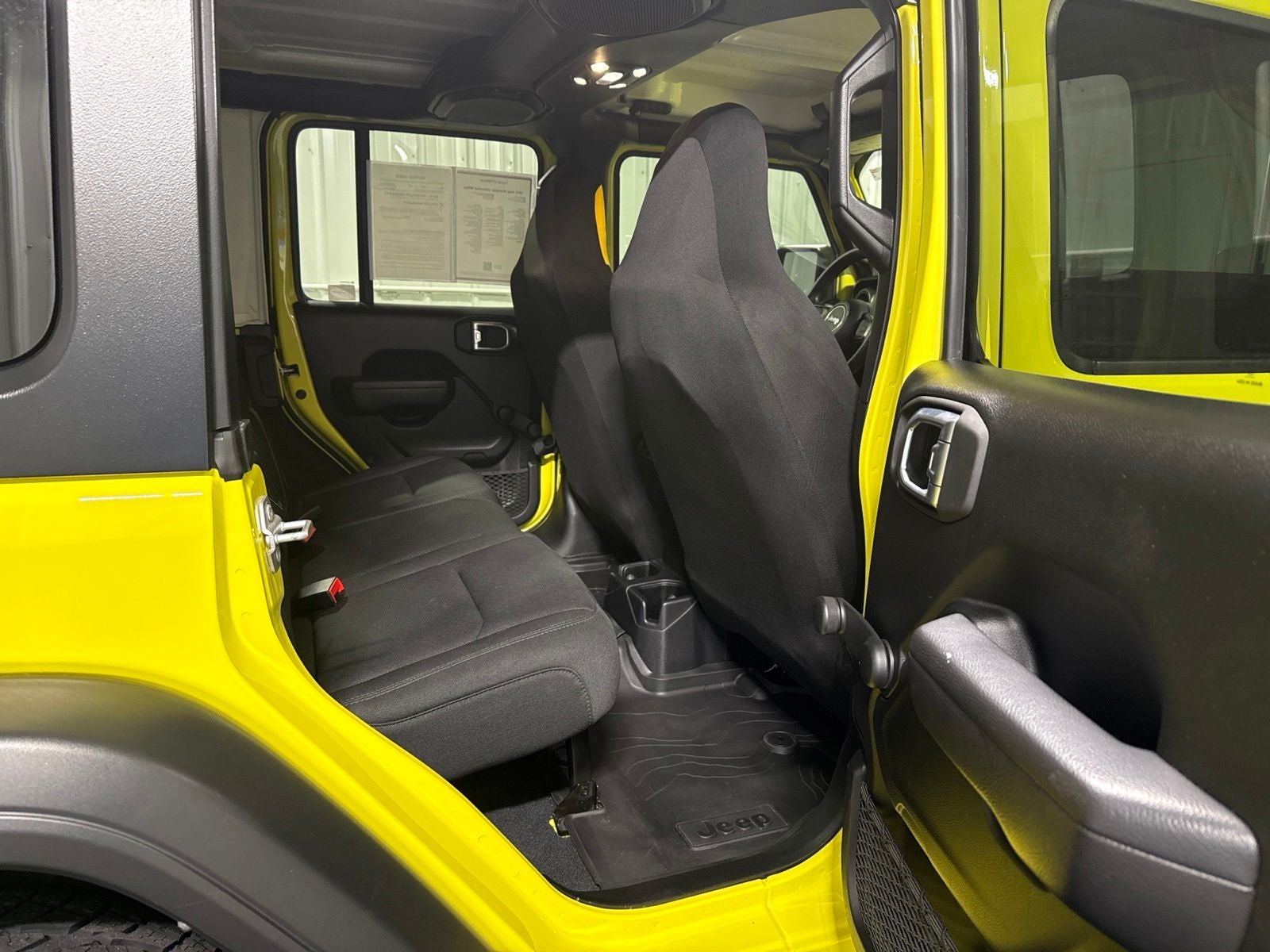 2022 Jeep Wrangler Unlimited Willys