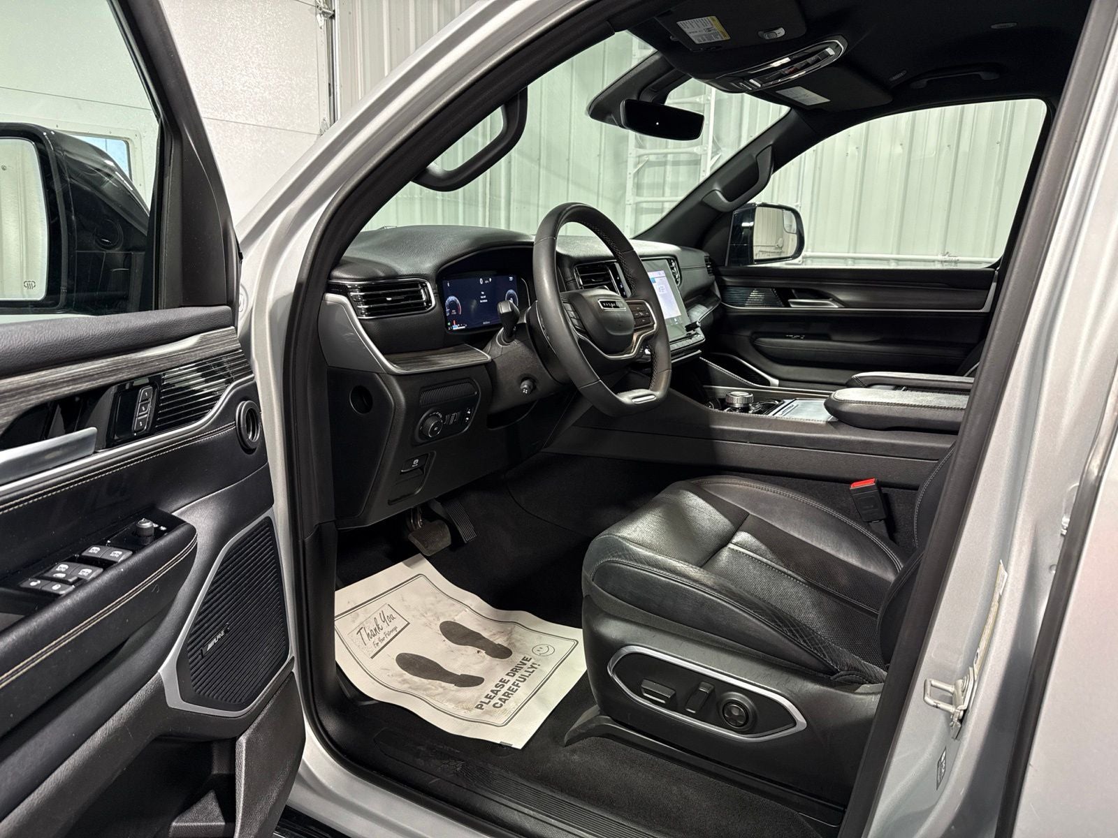 2024 Jeep Wagoneer L Series II