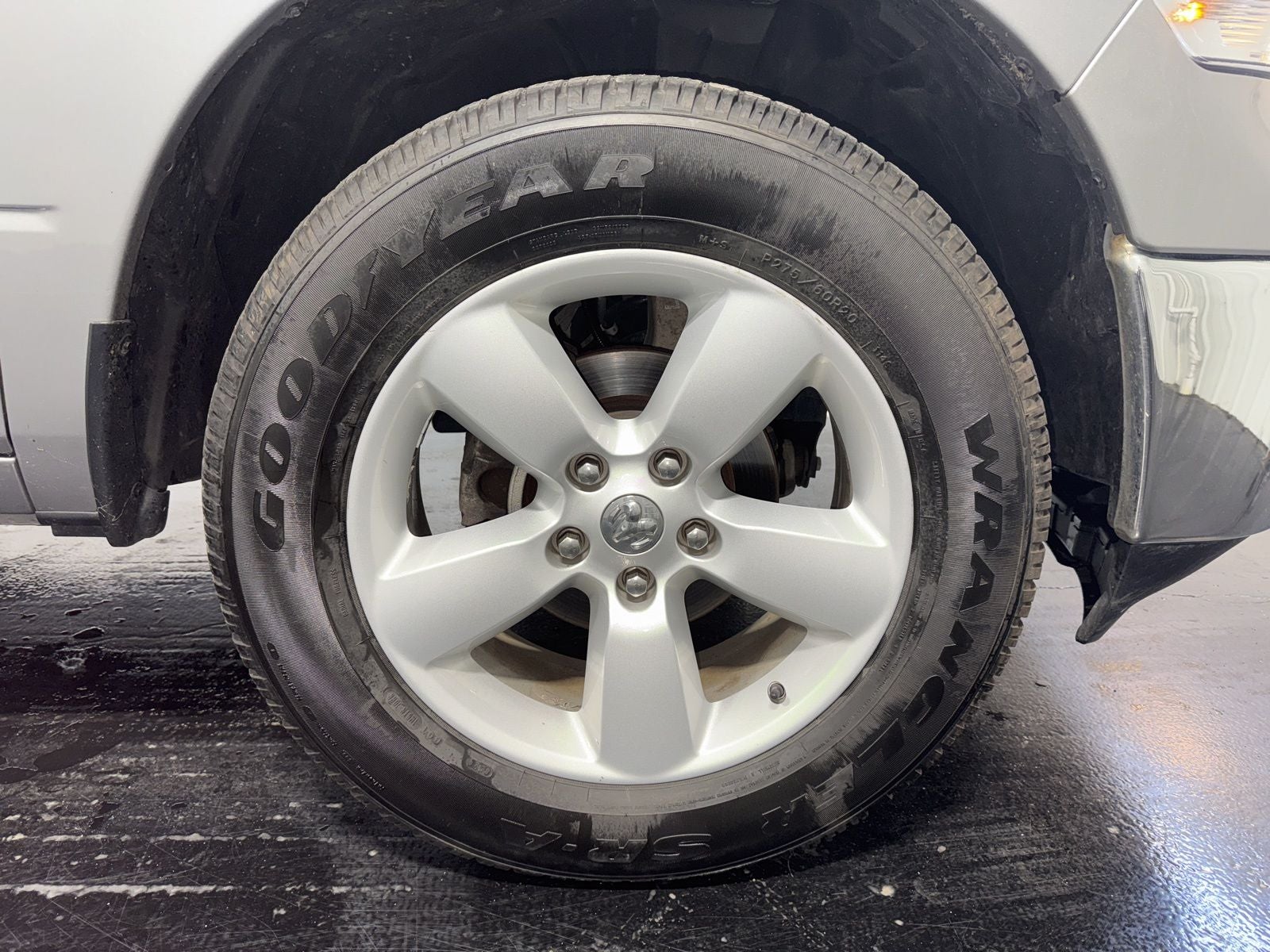 2024 RAM 1500 Classic SLT