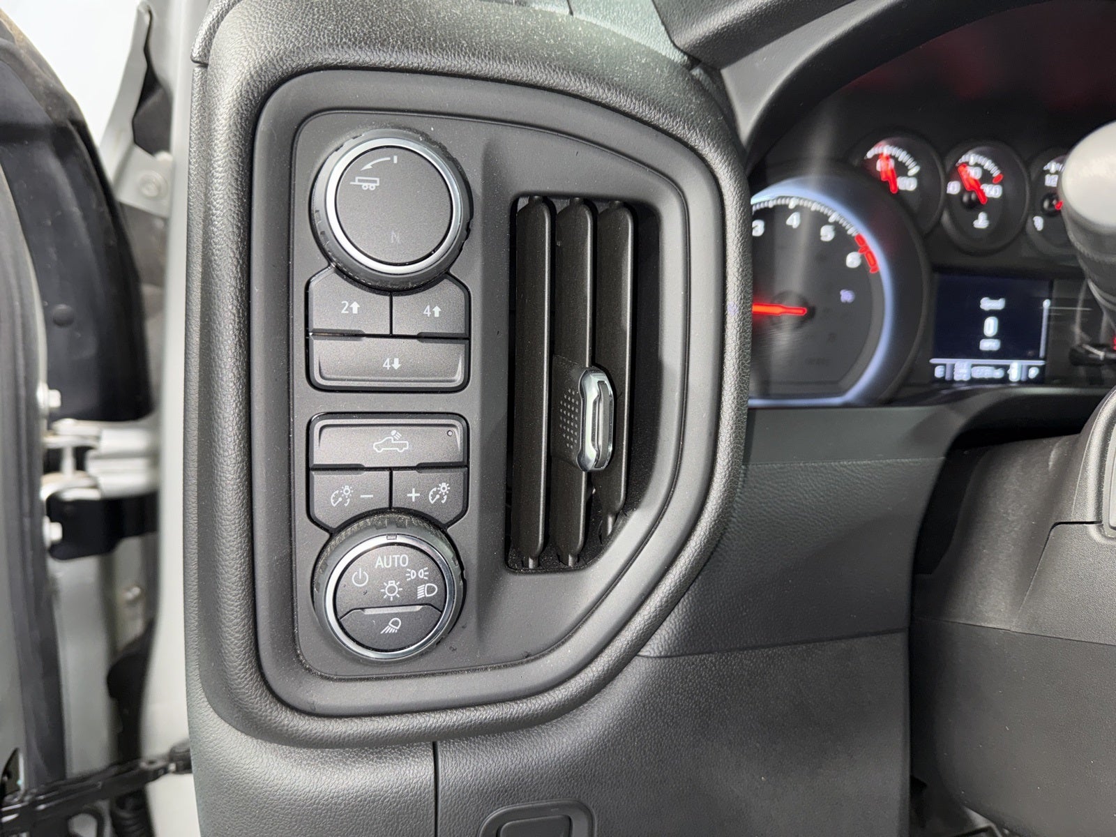 2020 Chevrolet Silverado 2500HD Custom