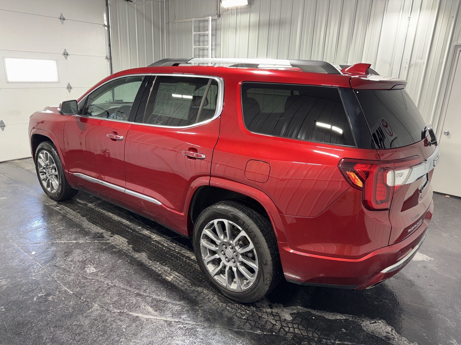 2022 GMC Acadia Denali