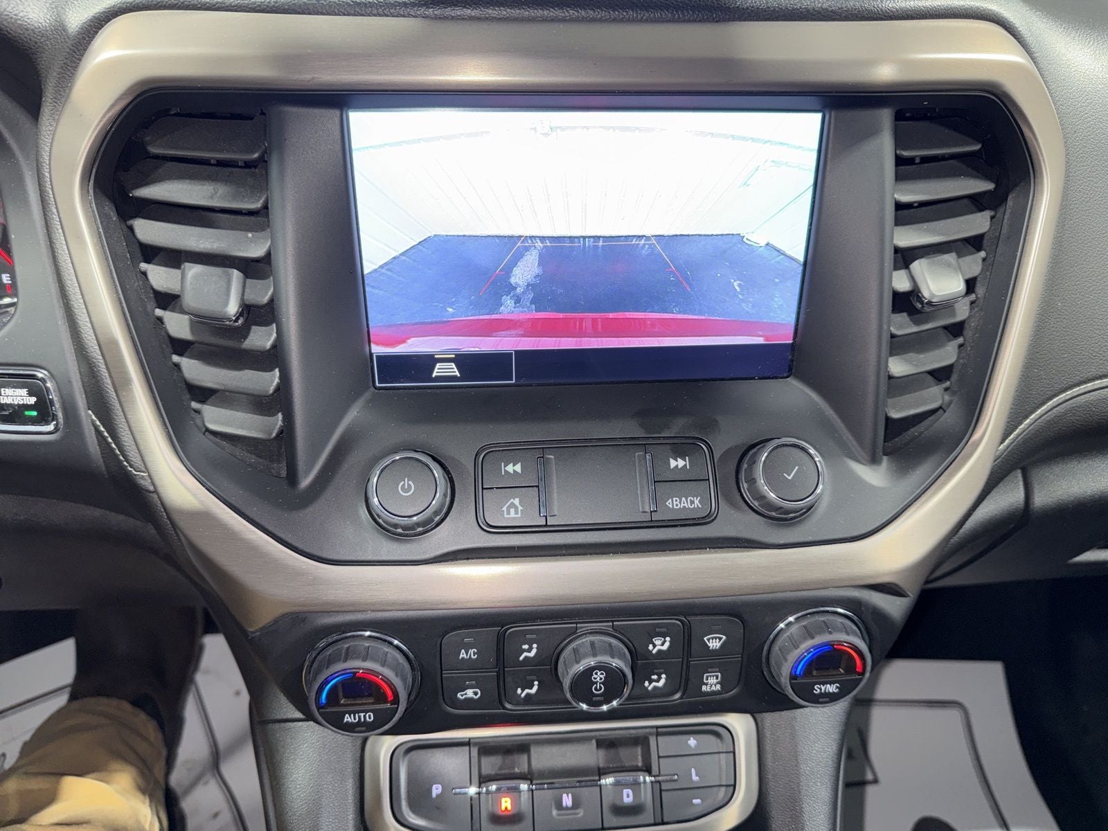 2022 GMC Acadia Denali