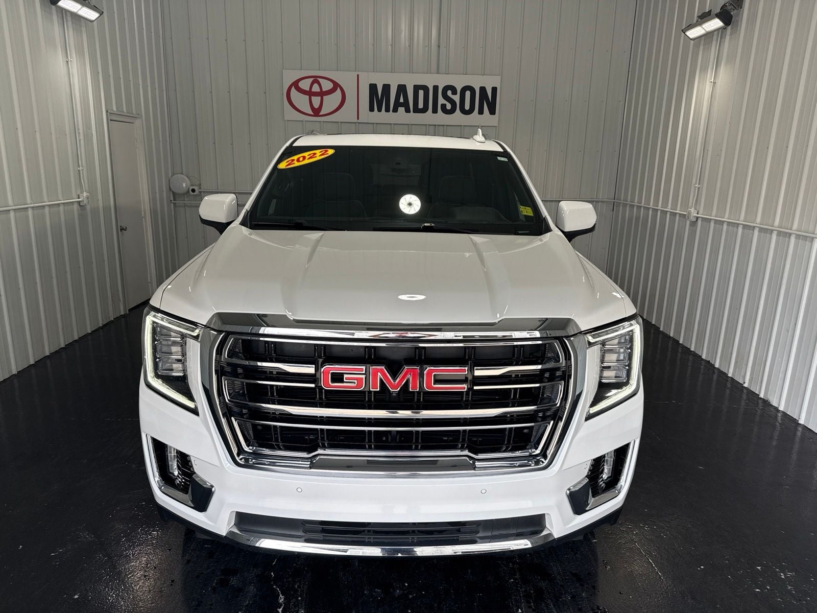 2022 GMC Yukon SLT