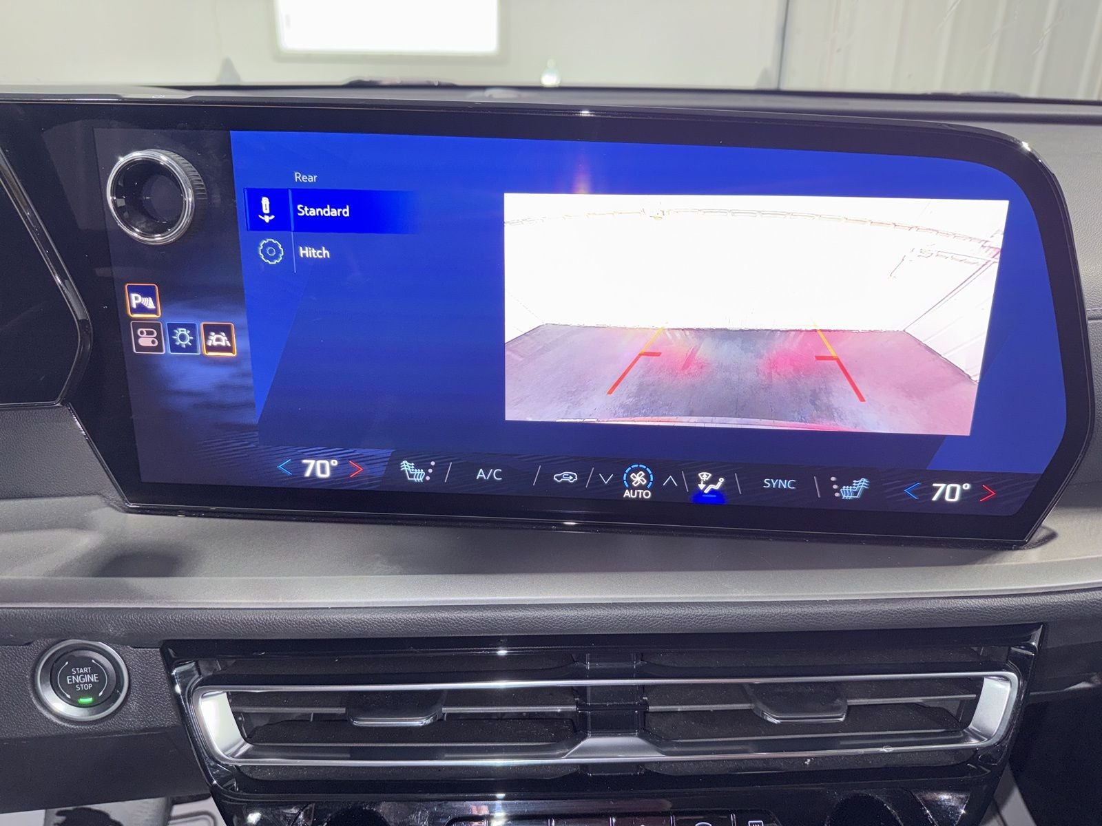 2025 Chevrolet Traverse LT 2LT