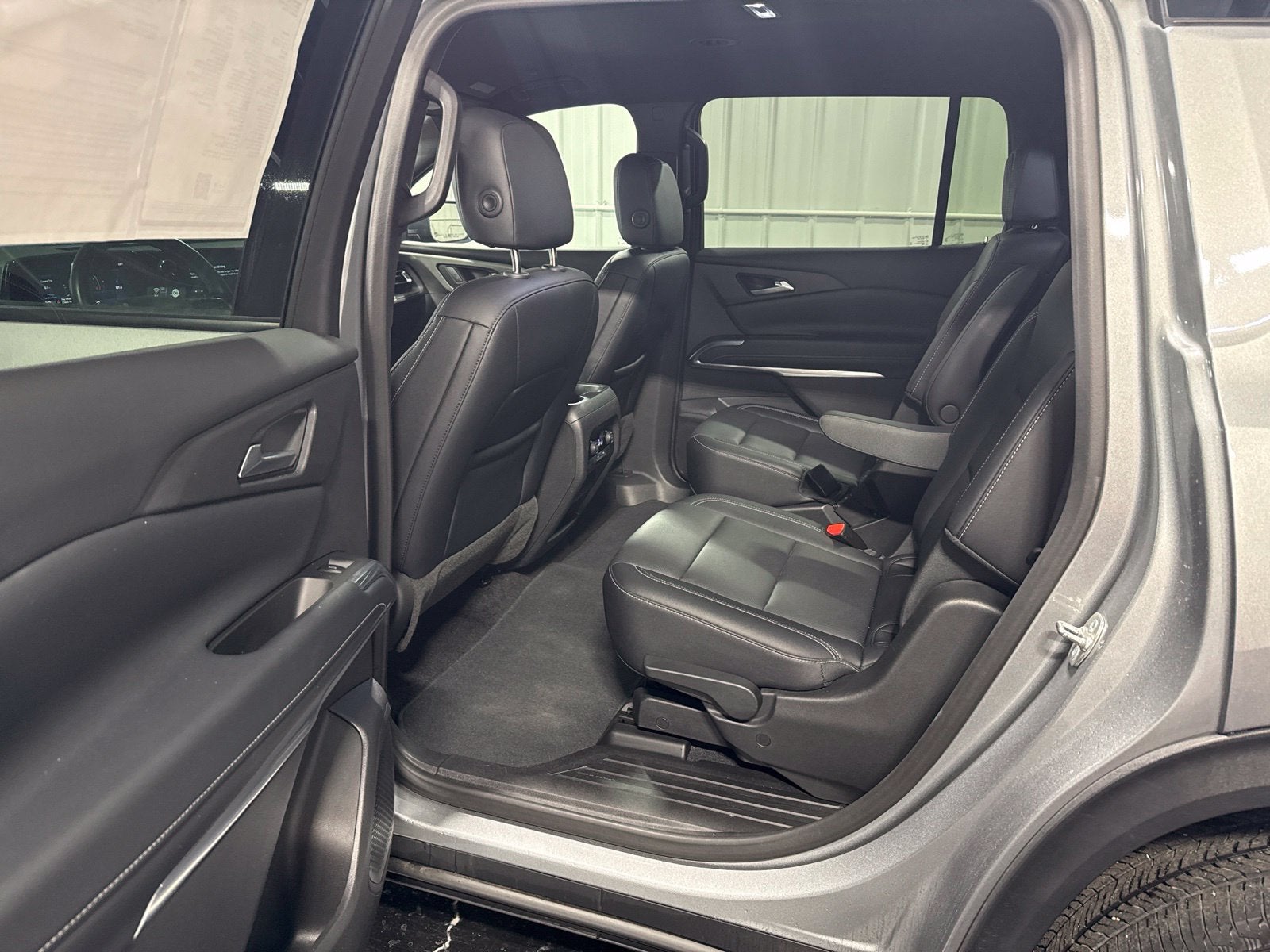 2025 Chevrolet Traverse LT 2LT