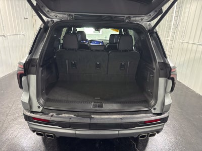 2025 Chevrolet Traverse LT 2LT
