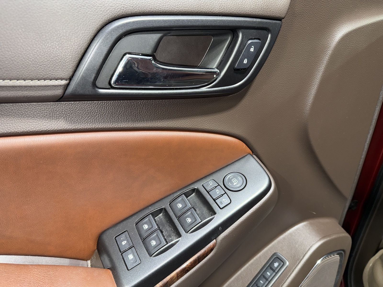 2016 Chevrolet Suburban LTZ