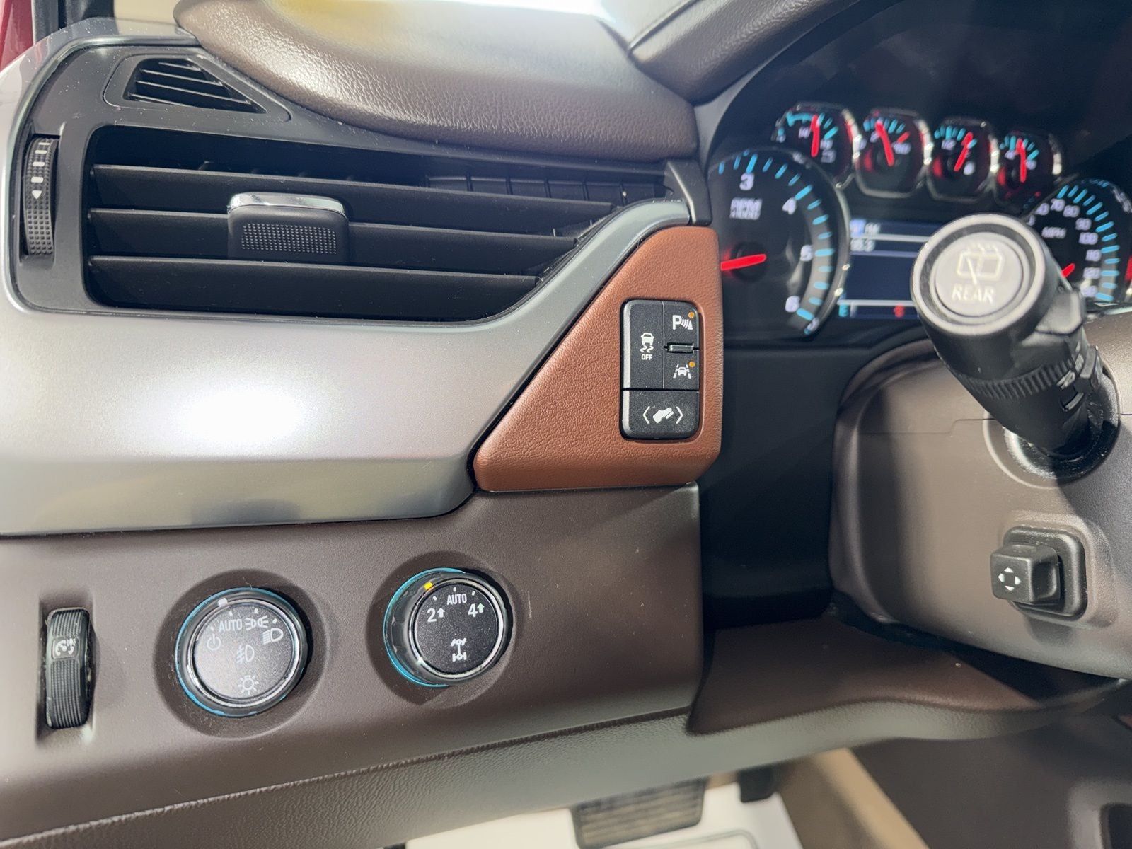 2016 Chevrolet Suburban LTZ