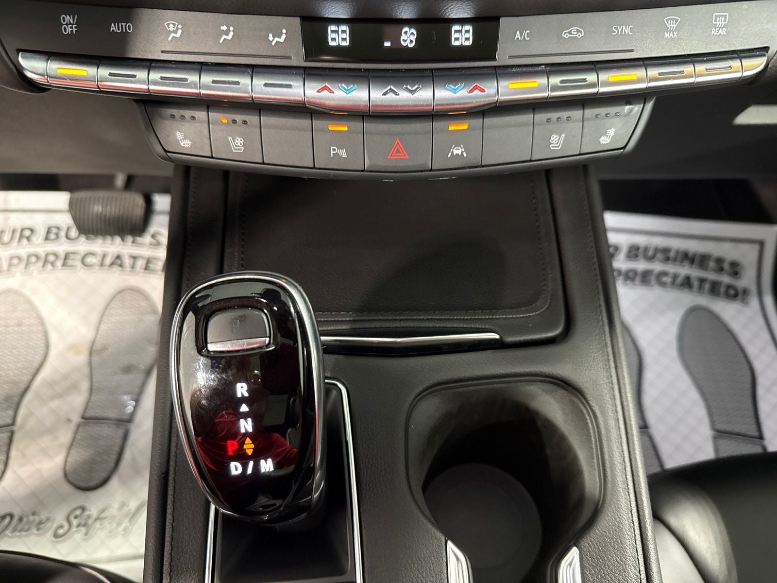 2020 Cadillac XT4 Premium Luxury