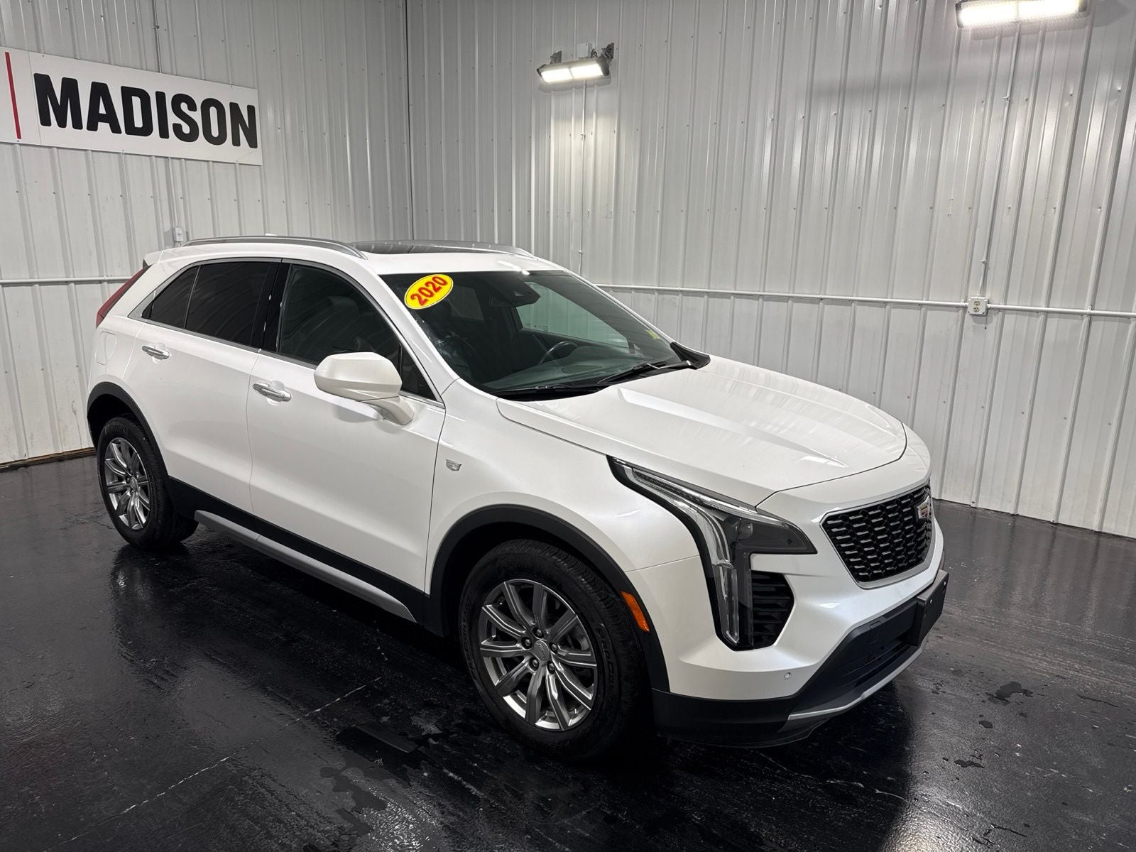 2020 Cadillac XT4 Premium Luxury