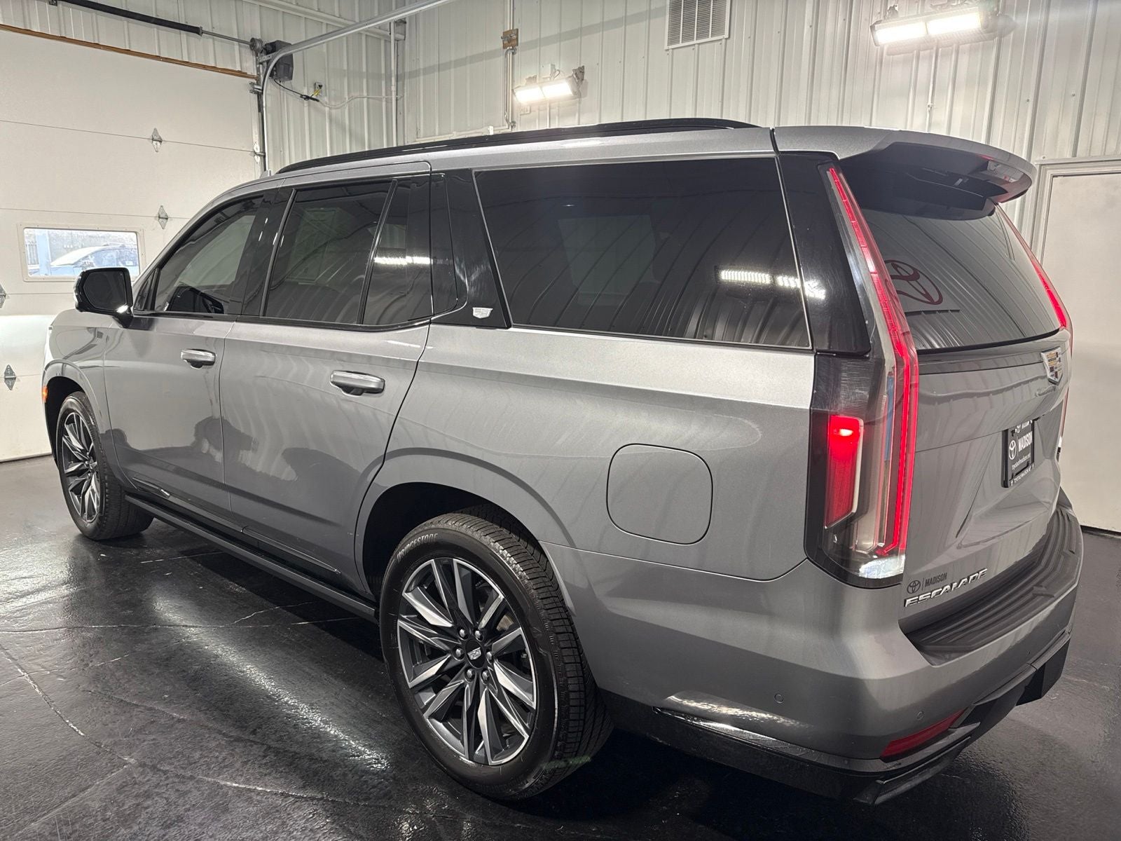 2021 Cadillac Escalade Sport
