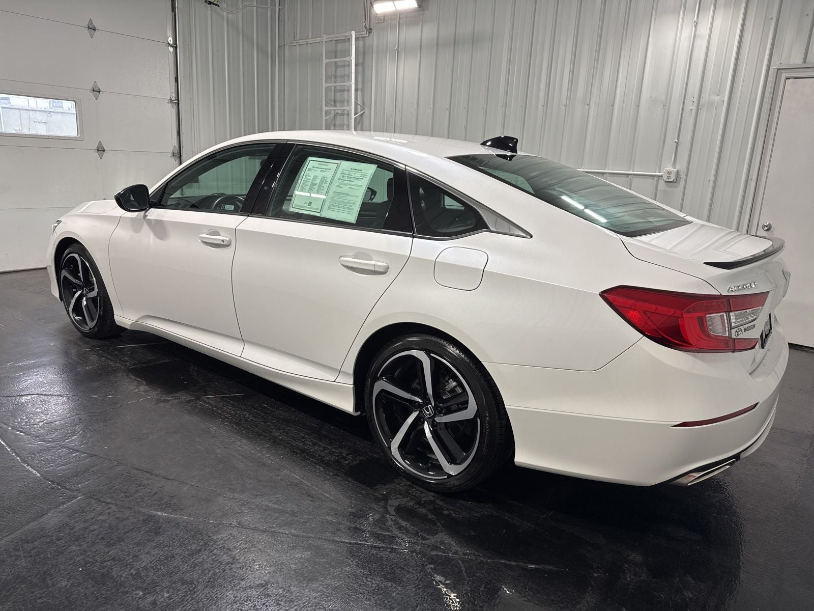 2022 Honda Accord Sport 2.0T