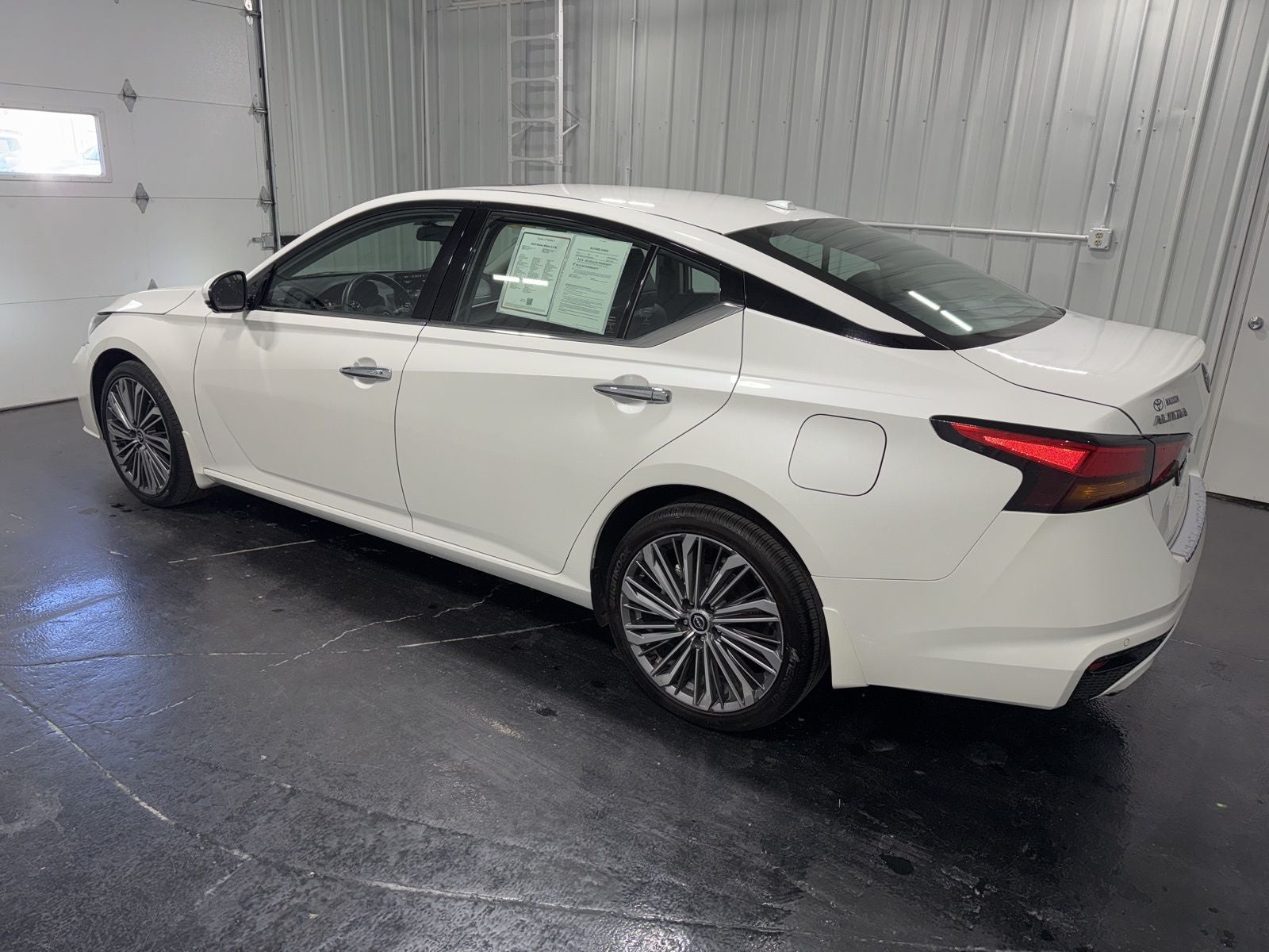 2023 Nissan Altima 2.5 SL