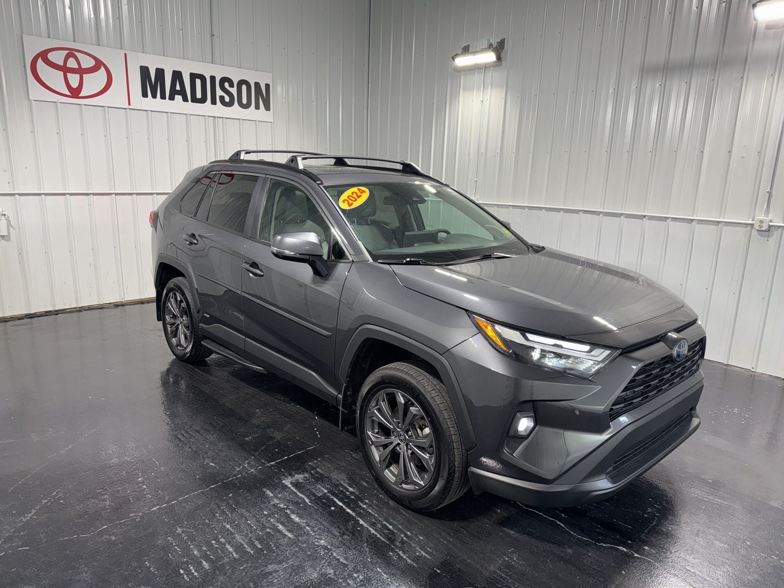2024 Toyota RAV4 Hybrid XLE Premium