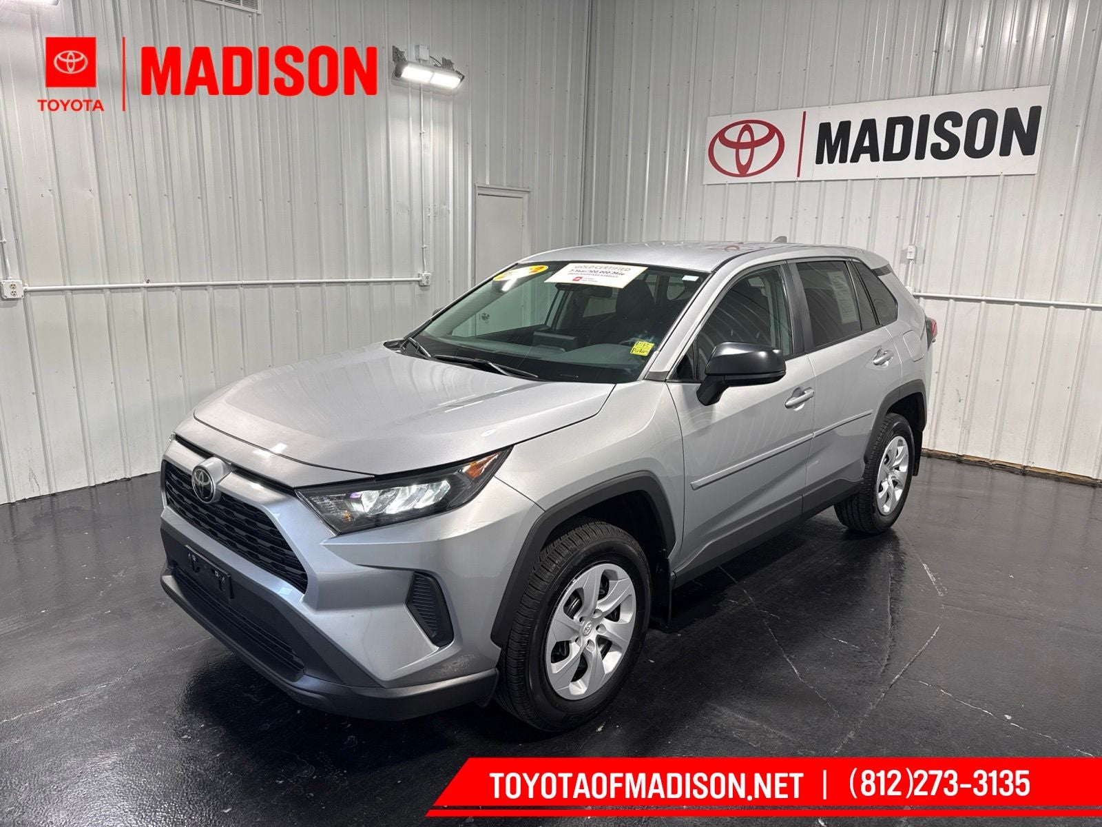 2022 Toyota RAV4 LE
