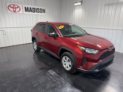 2025 Toyota RAV4 LE