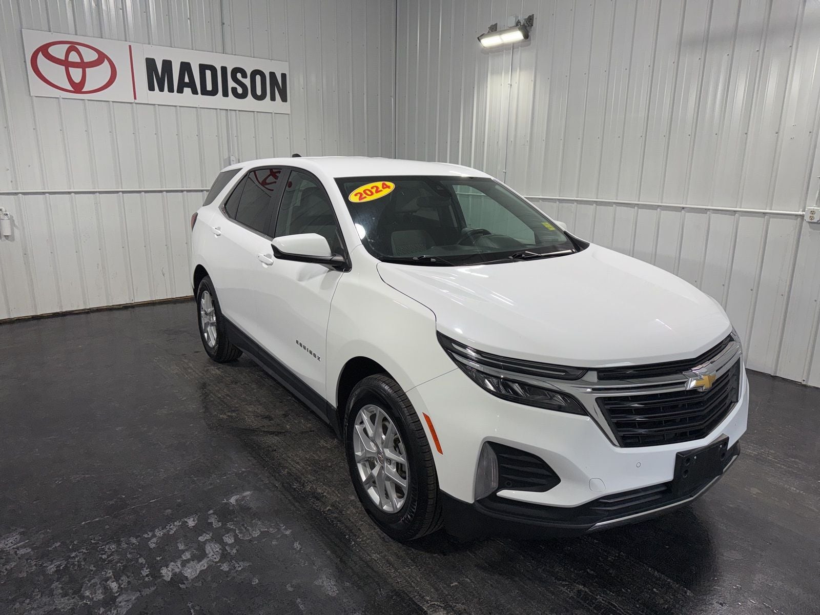 2024 Chevrolet Equinox LT