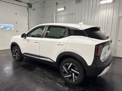 2025 Nissan Kicks SV