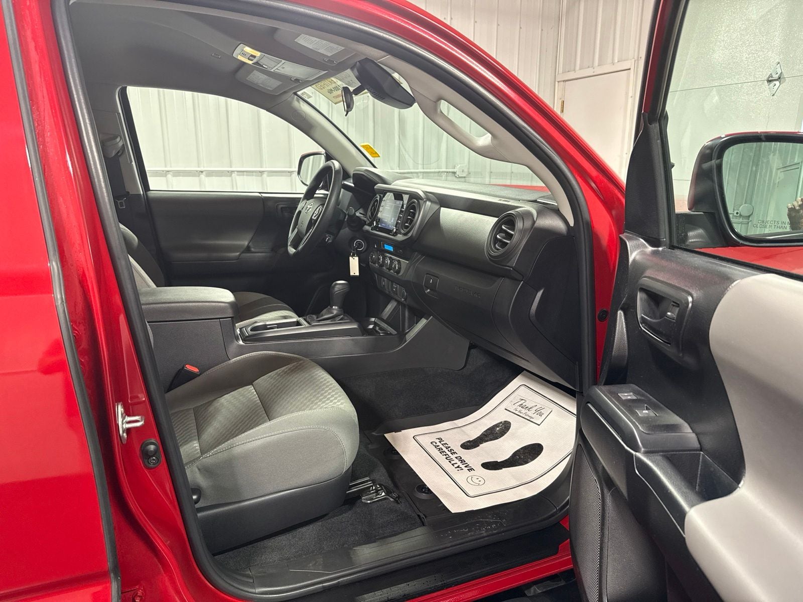 2022 Toyota Tacoma SR V6