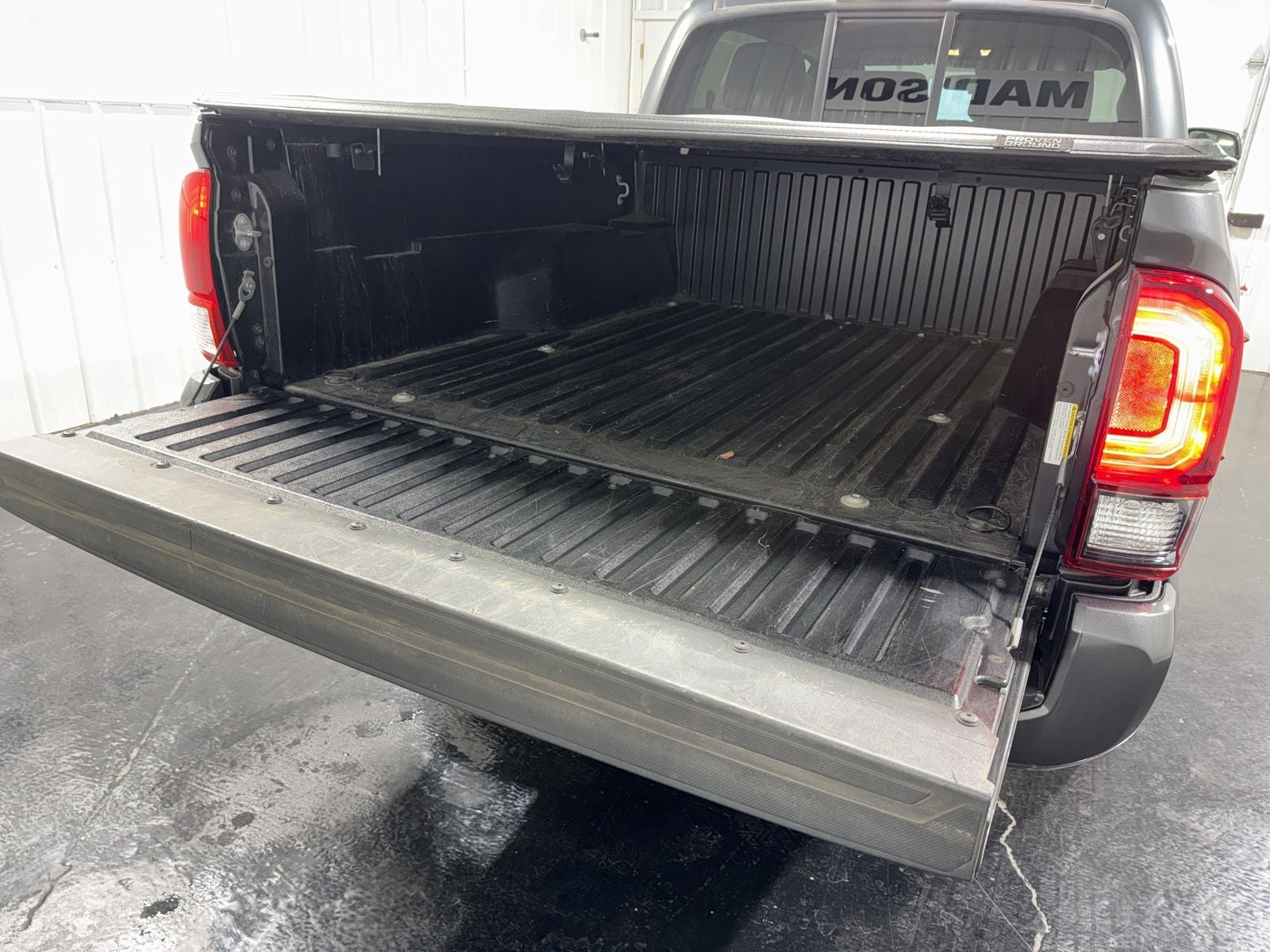 2023 Toyota Tacoma SR V6