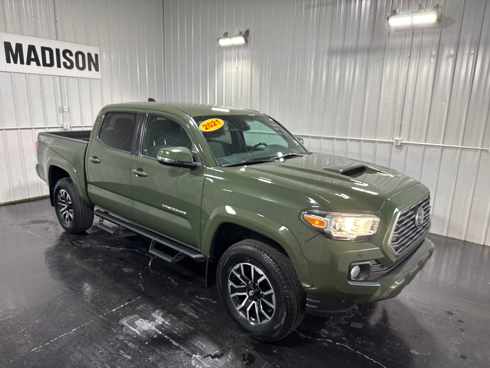2021 Toyota Tacoma TRD Sport V6