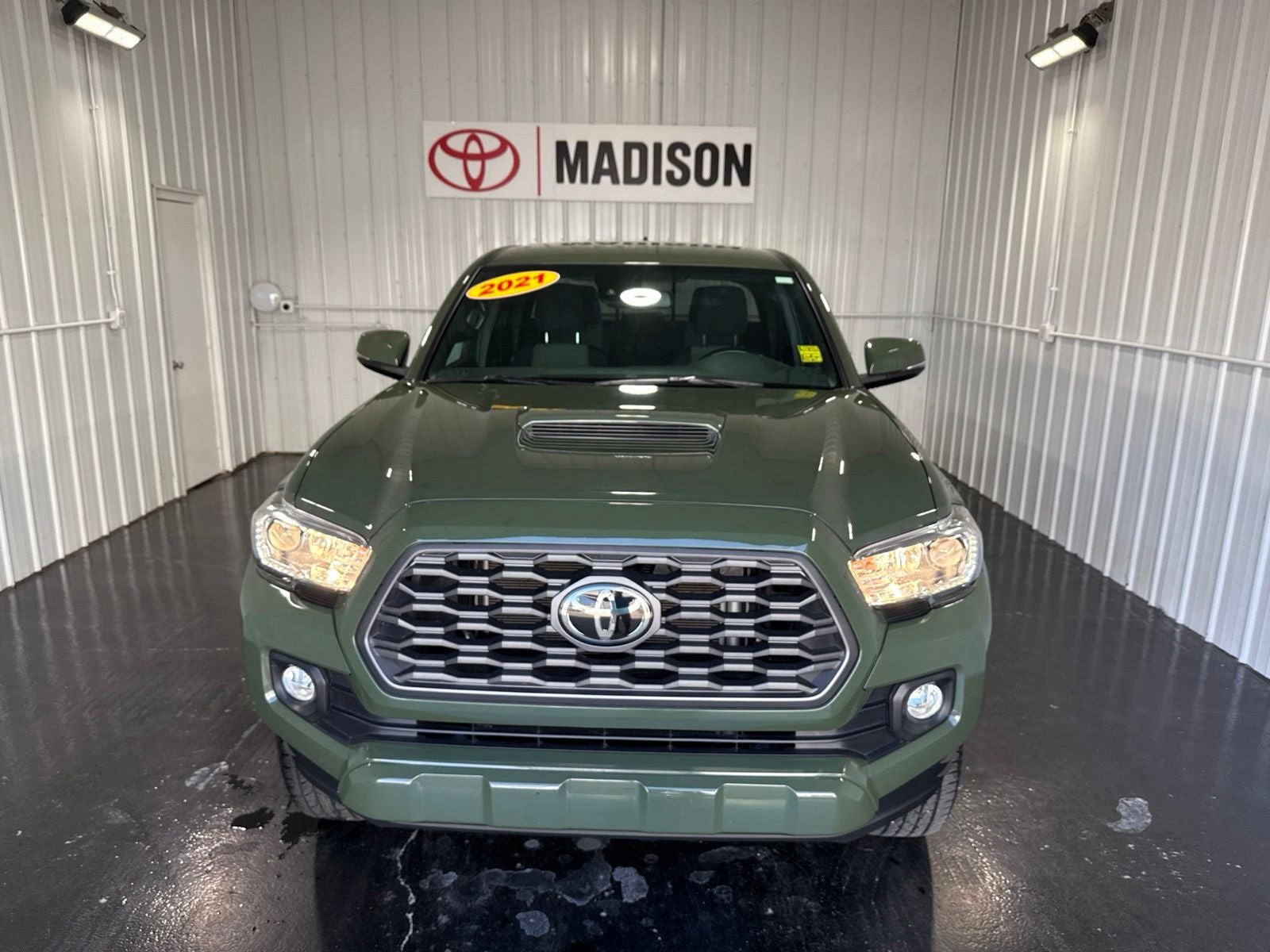 2021 Toyota Tacoma TRD Sport V6