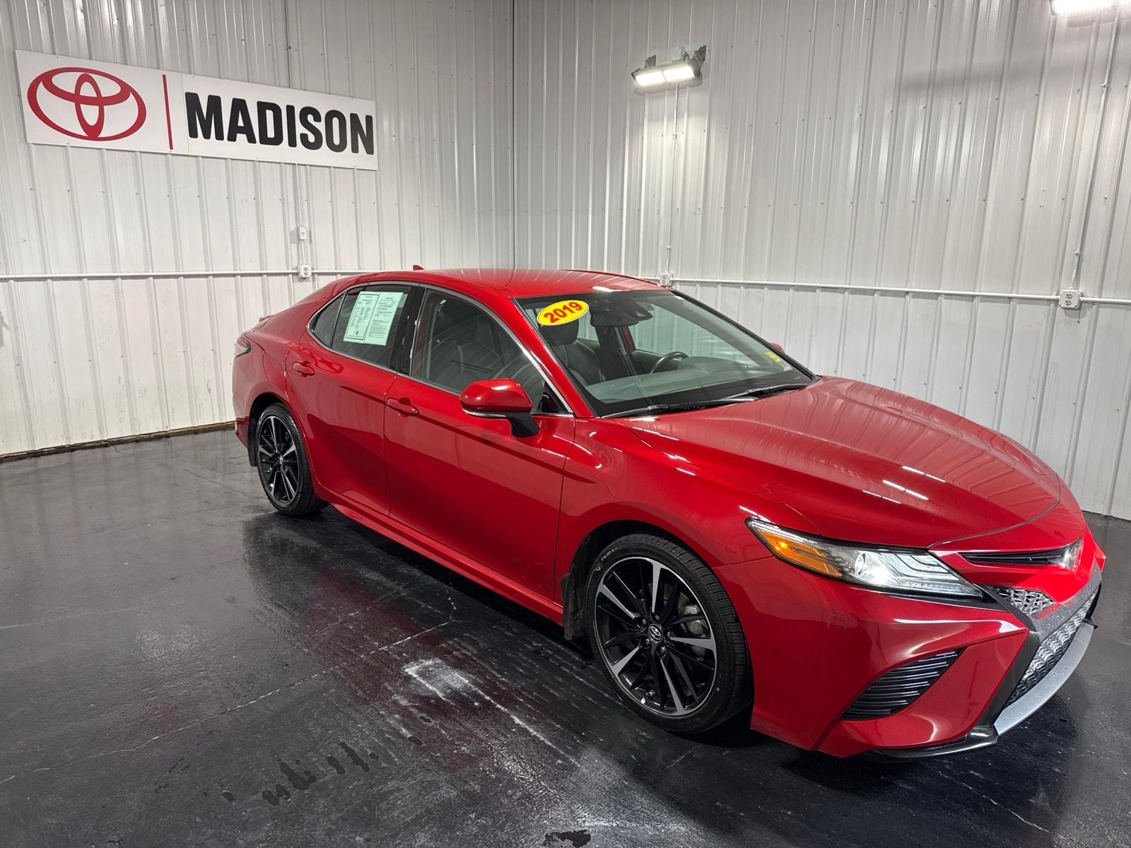 2019 Toyota Camry XSE