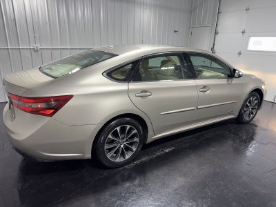 2018 Toyota Avalon Hybrid XLE Premium