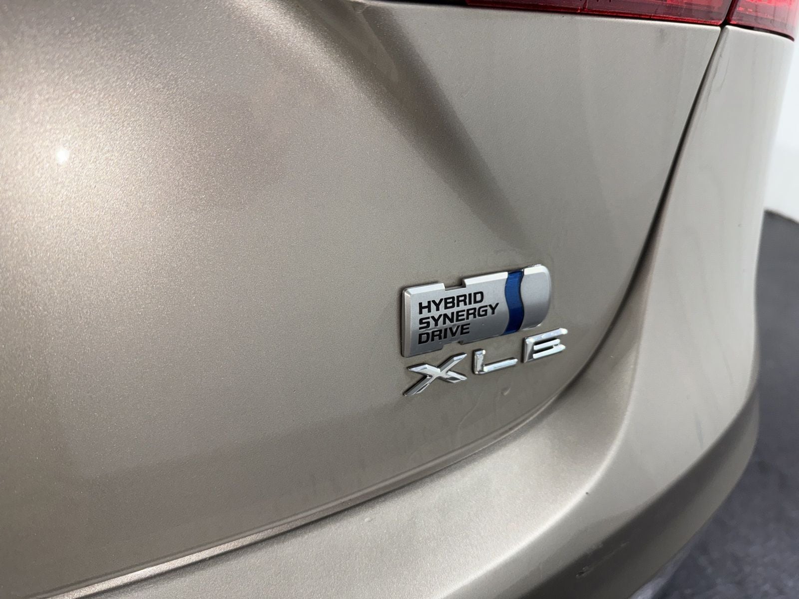 2018 Toyota Avalon Hybrid XLE Premium
