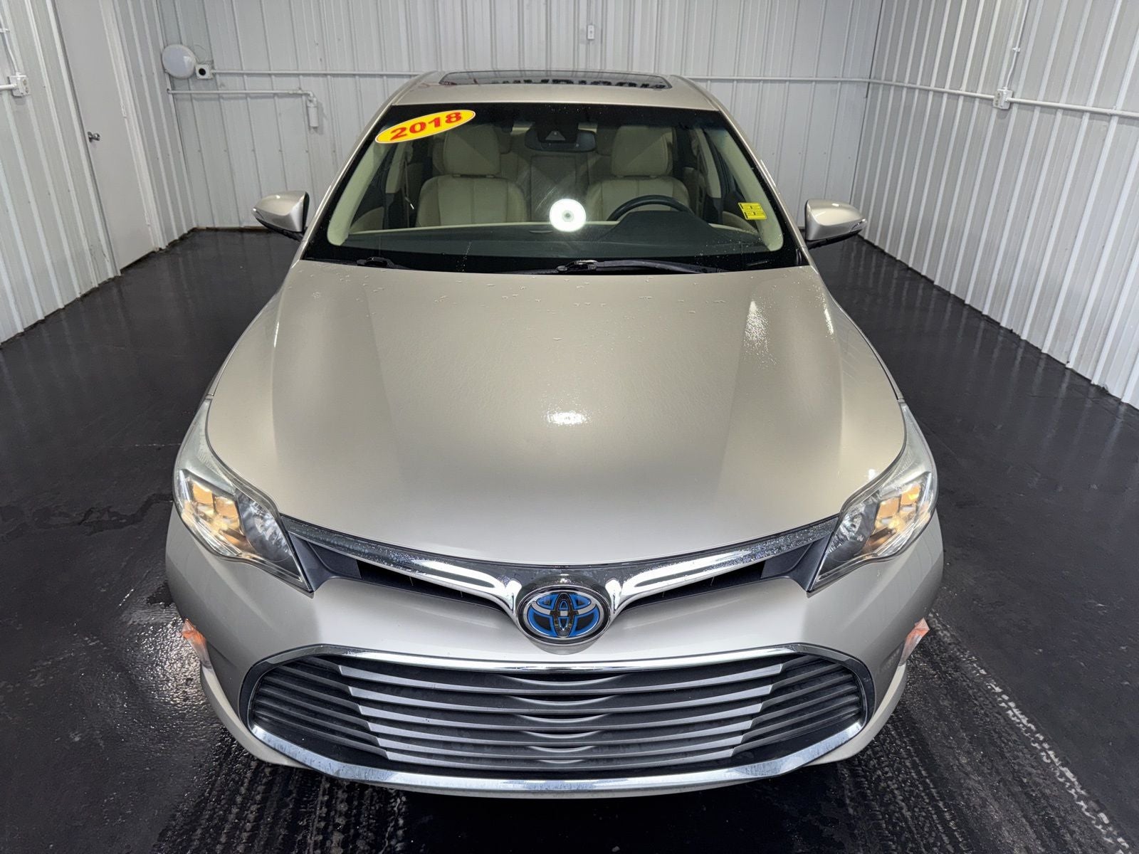 2018 Toyota Avalon Hybrid XLE Premium