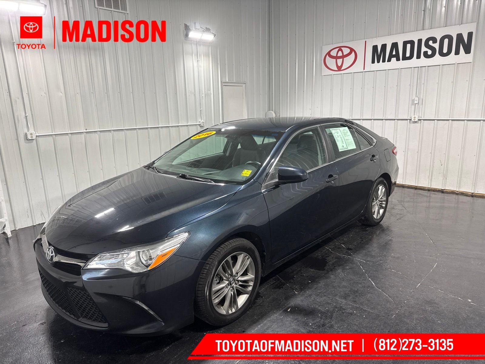 2016 Toyota Camry SE