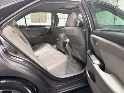 2016 Toyota Camry XLE