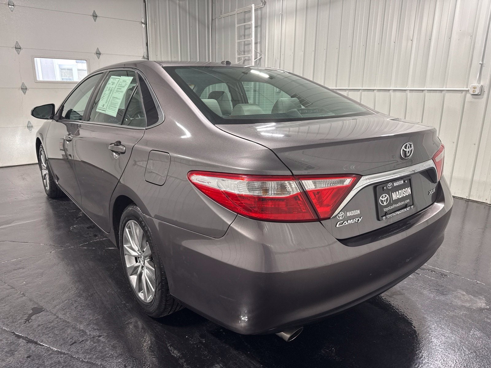 2016 Toyota Camry XLE